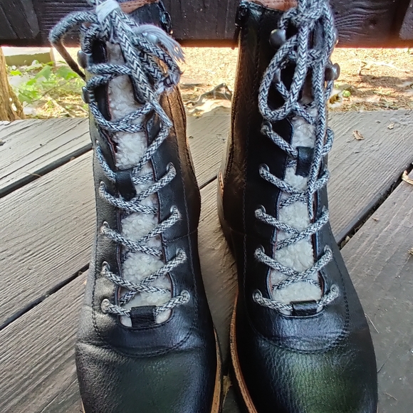 Indigo Rd. Irizma2**lace up booties - Picture 4 of 10